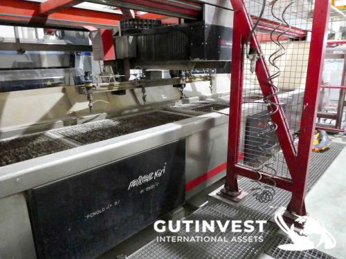 Waterjet cutting machine - 4 heads