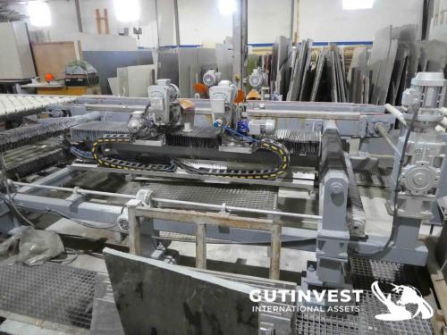 Automatic drilling machine - 4 heads
