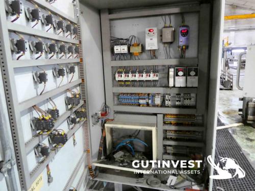 Mobile groover machine