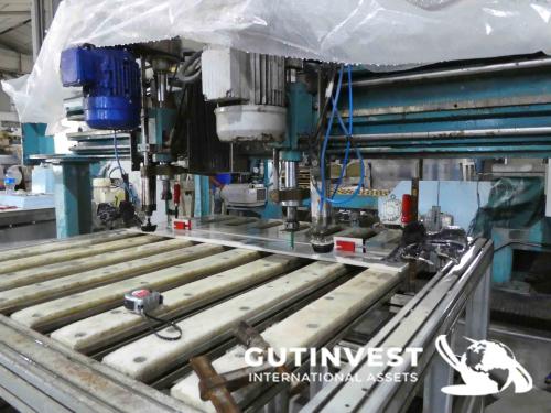 Vertical drilling machine