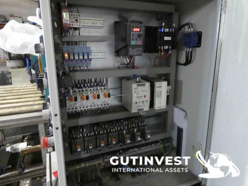 Vertical drilling machine