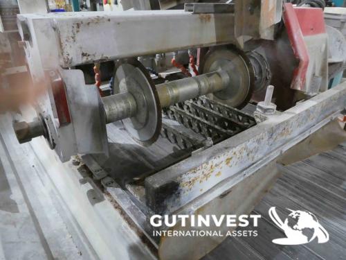 Multi-disc cutting machine