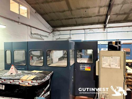 CNC panel bending machine for metalworking