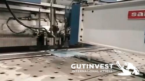 CNC panel bending machine for metalworking