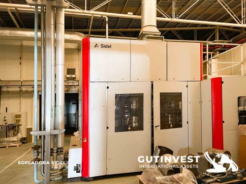 Aseptic line for blowing and packaging PET bottles