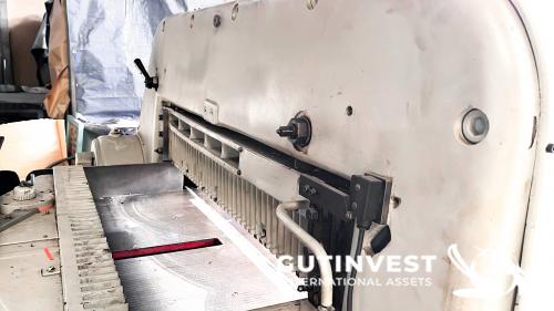 Guillotine Paper Cutting machine