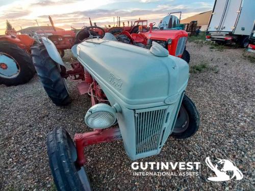 Agricultural tractor