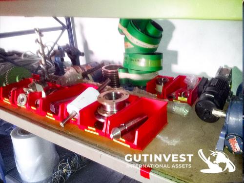 (x2) Briquetting presses for wood, plastic, paper...