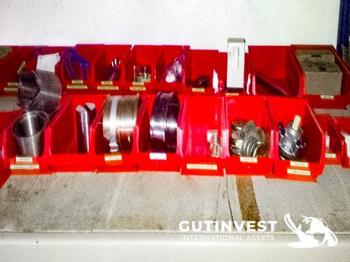 (x2) Briquetting presses for wood, plastic, paper...
