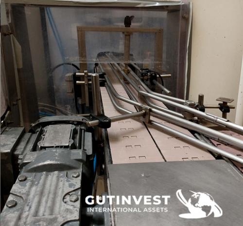 Capping closing machine