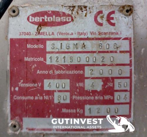 Capping closing machine