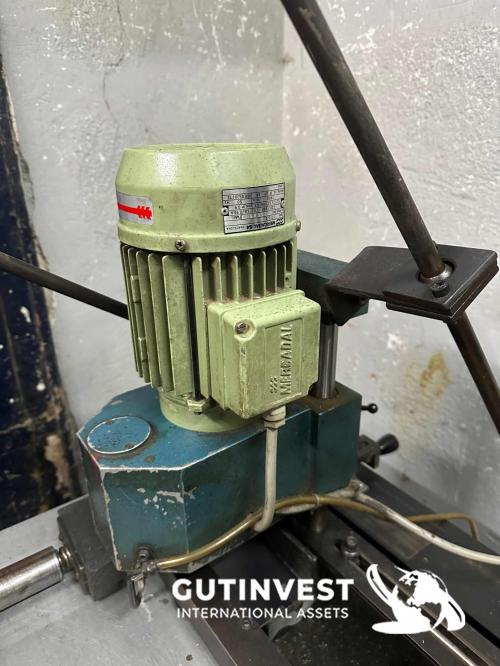 Metal Milling Machine