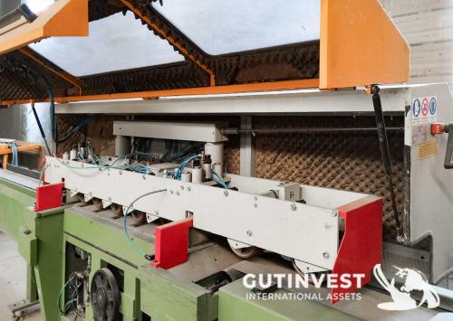 Wood optimizer sawing machine