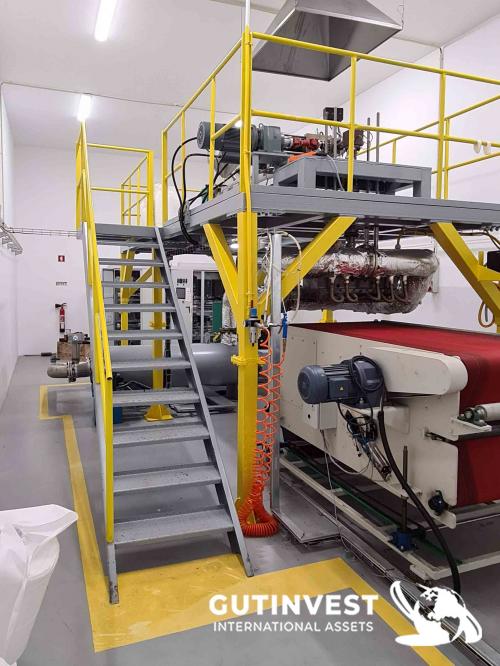 Meltblown extrusion line
