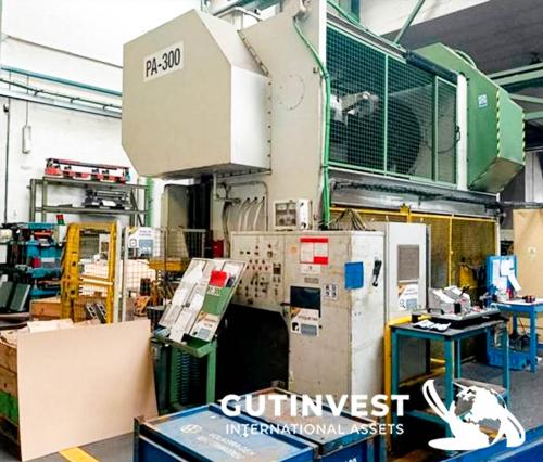 Double upright press - 300Tn