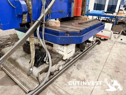 CNC boring machin-  Vertical column