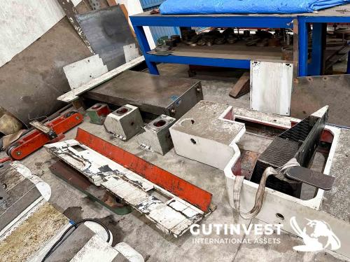 CNC boring machin-  Vertical column