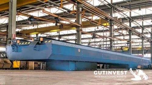Loading and unloading platform with weighing
