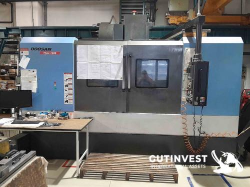 CNC vertical machining center 