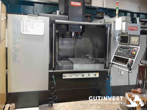 CNC vertical machining center 
