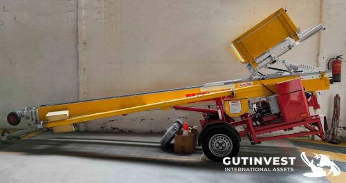 Inclined lift crane