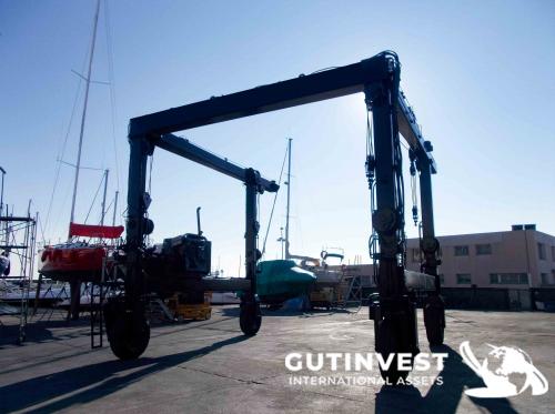 Boat gantry crane - 45Tn - Travelift