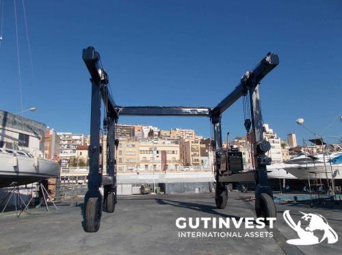 Boat gantry crane - 45Tn - Travelift