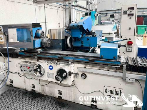 External and internal grinding machine