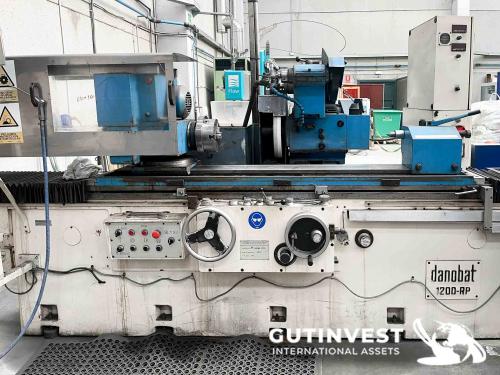 External and internal grinding machine