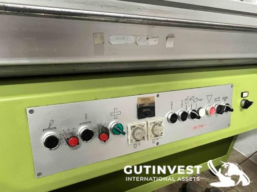 Screen printing machine