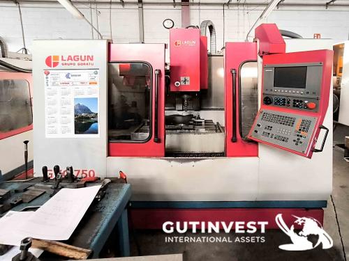 Vertical machining center