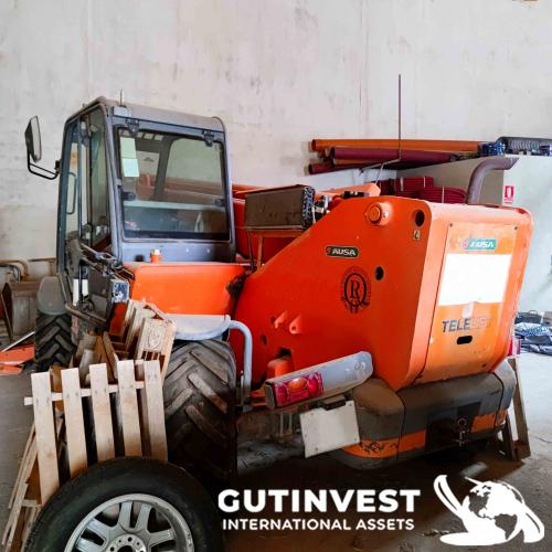 Telescopic handler 