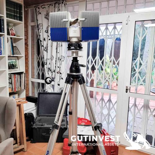 Phase laser scanner