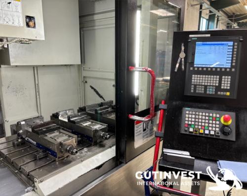 Vertical Machining Center