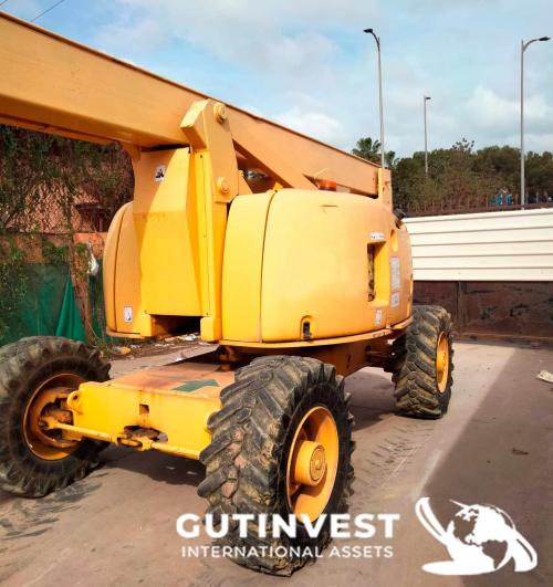 Diesel articulated platform - 26 meters