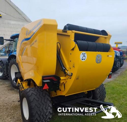 Round baler