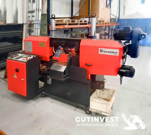 metal cross-cut sawing machine