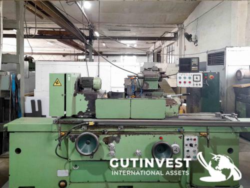 Internal and external cylindrical grinding machine