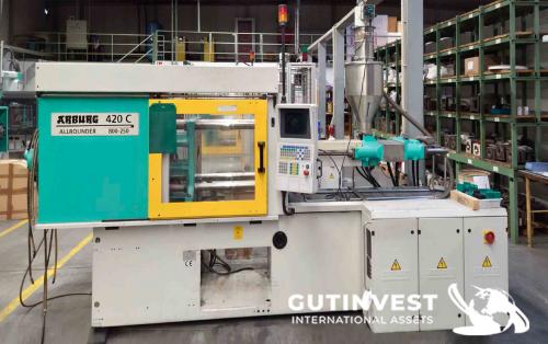 Plastic Injection Molding Machine - 80 Tons