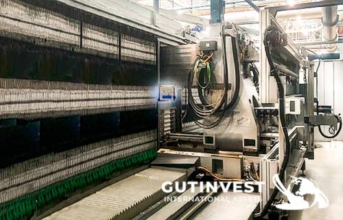 Vertical CNC Machining Center - 5 Axis