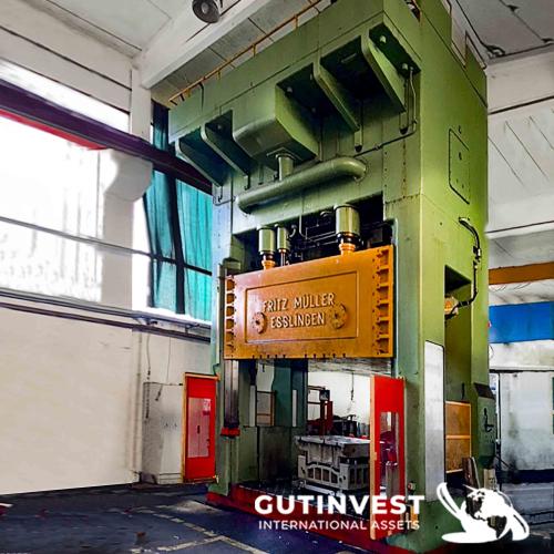 Double-column hydraulic press - 1.000 tons