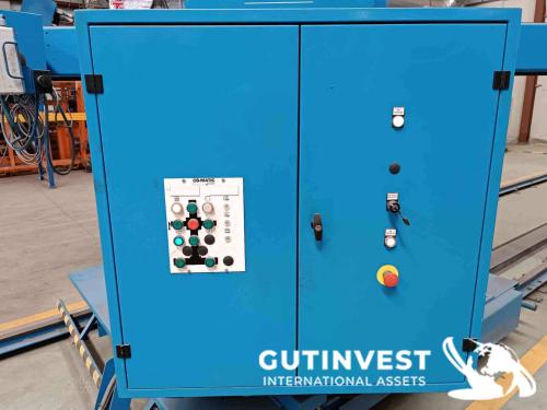 Welding column equipment