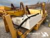 2  -  Container carrier for trapezoidal containers