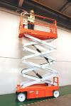 4  -  Electric scissors lift of 10 meters