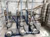 1  -  Installation for feeding material to plastic injection mold