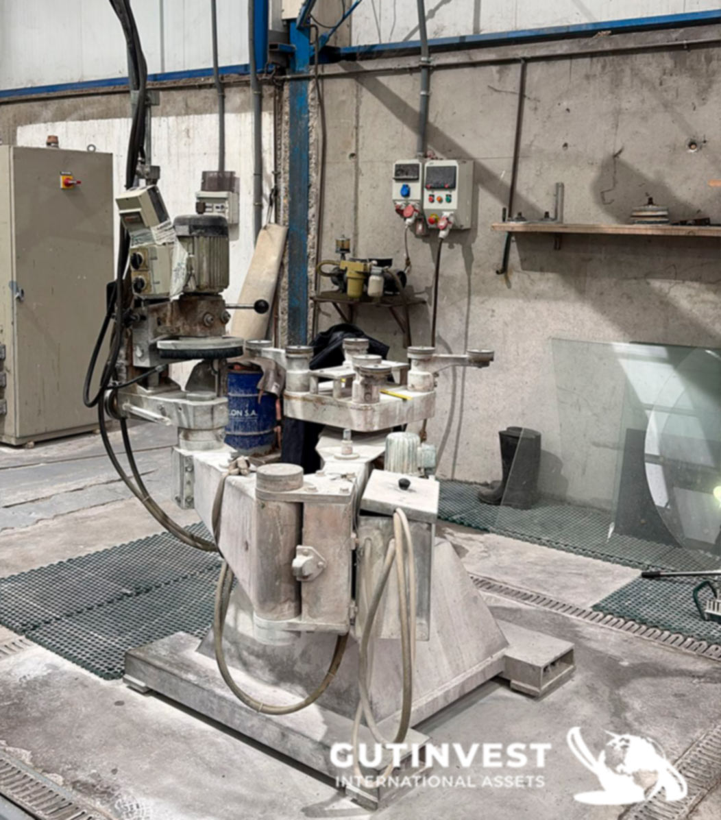 Curve beveling machine