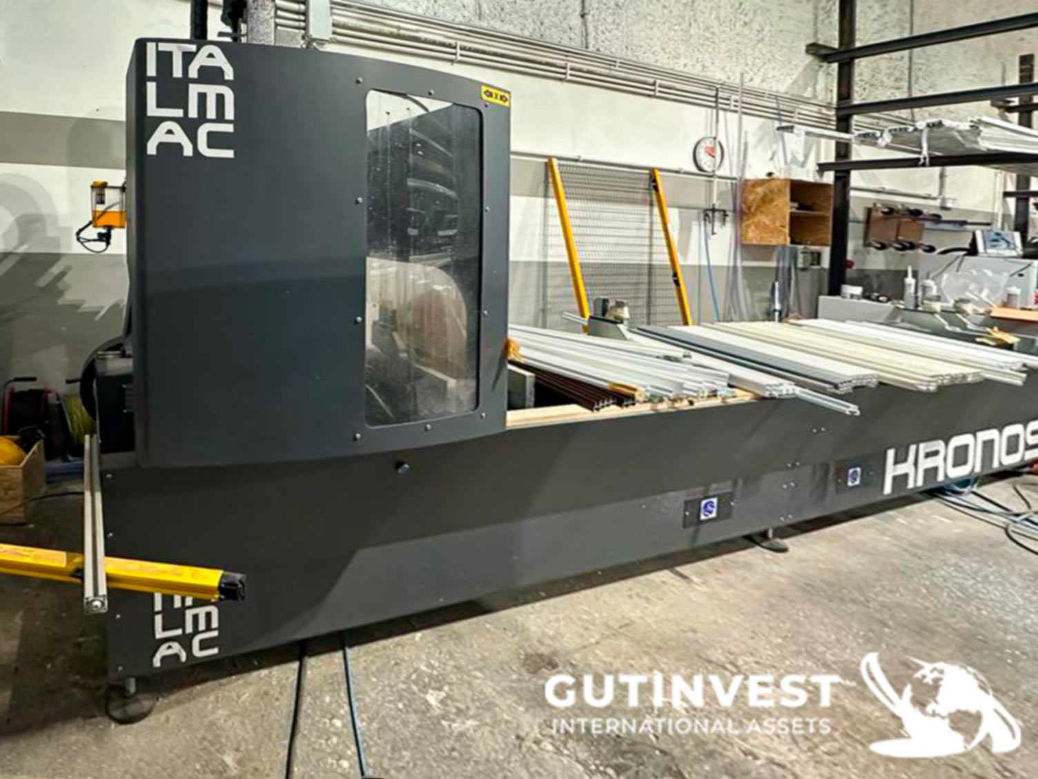 4-Axis CNC Machining Center for Aluminum and PVC