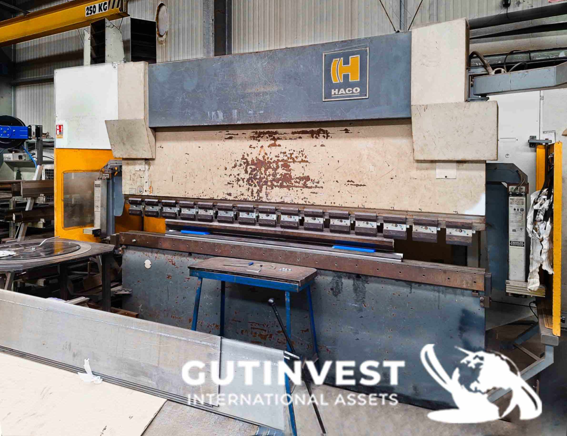 CNC Hydraulic Press Brake for Metal - 150Tn