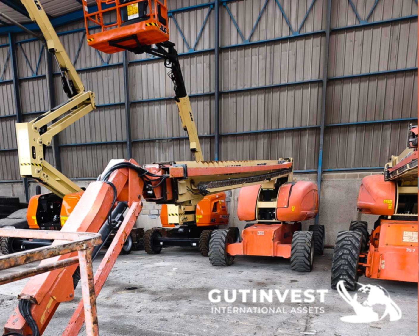 Diesel Telescopic Articulated Platform - 28 Meters