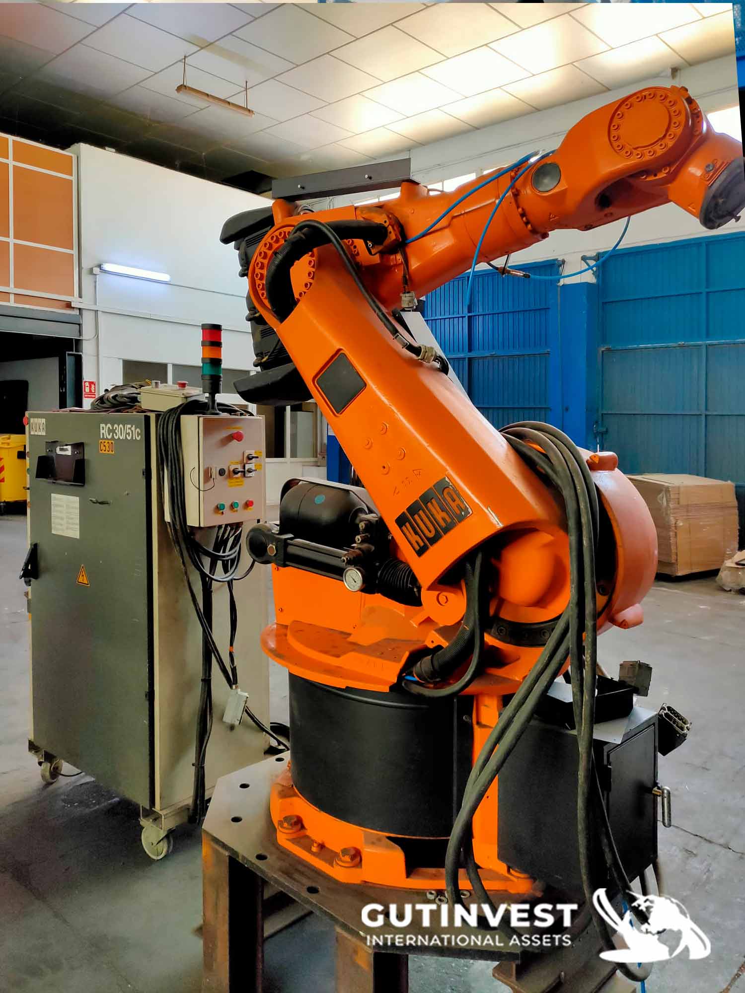 Industrial robot - 6 axis